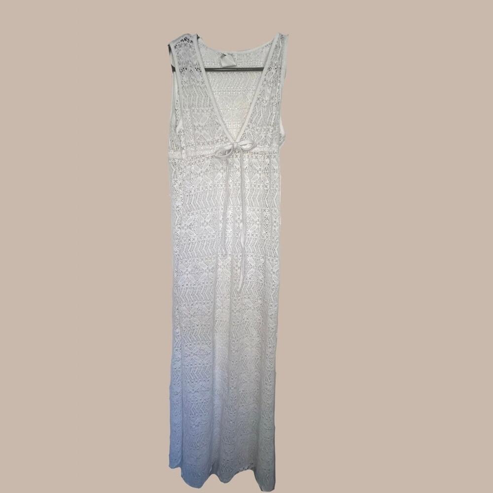 White lace maxi cover up